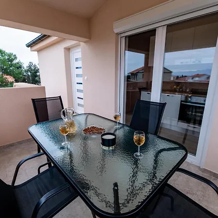 Aria Villa