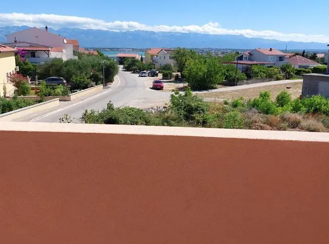 Aria וילה נין