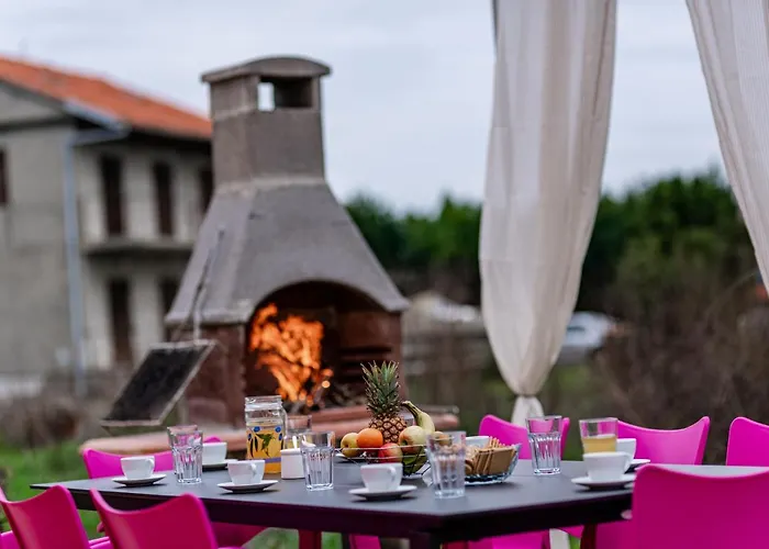 וילה Aria נין