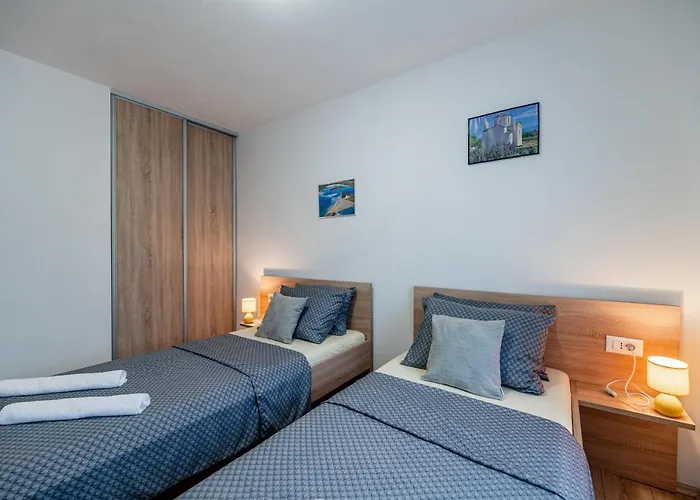 Aria Villa Nin