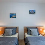 Aria Villa