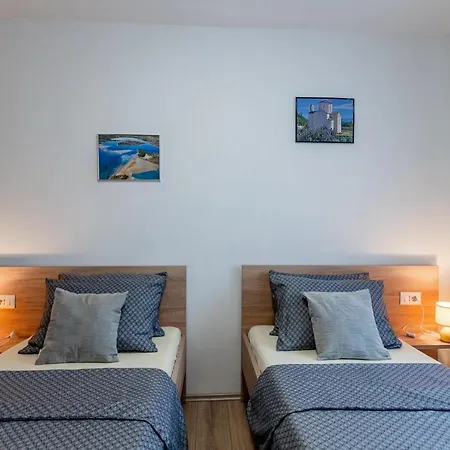 Aria Villa